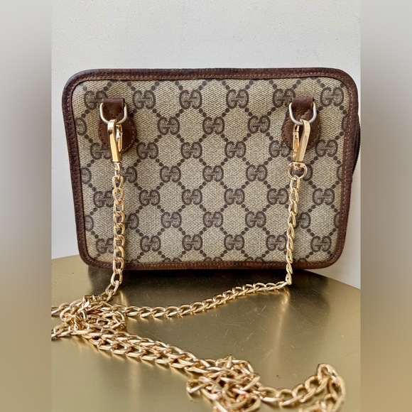 GUCCI GG CANVAS BELTBAG CROSSBODY WITH GOLD CHAIN - Picture 9 of 9